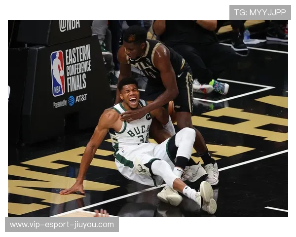 字母哥抢下前板，密尔沃基雄鹿继续消耗